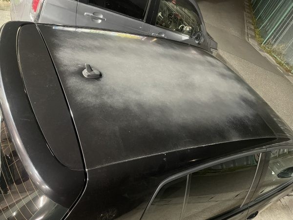 ゴルフ5 GTI ルーフ屋根の塗装劣化修理サムネイル