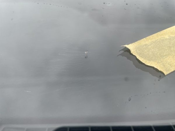 トヨタ　ボクシー　ガラスリペア　１年過ぎの鈑金塗装の結果サムネイル