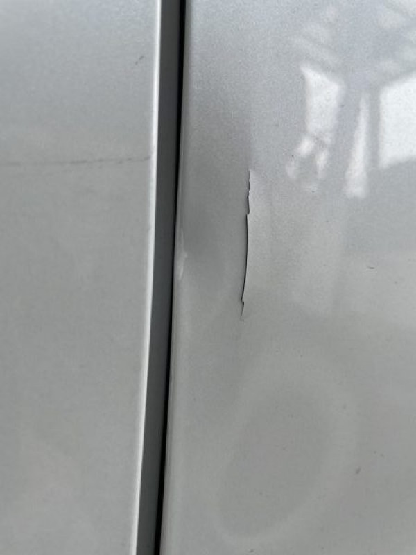 トヨタ　ラブ4  ドア　クォーター鈑金塗装サムネイル