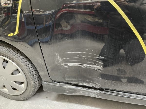 ホンダ　ライフディーバ　ドア　ステップ　鈑金塗装修理サムネイル
