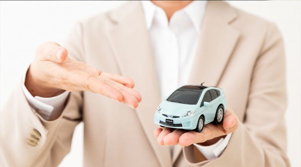 自動車保険の対人・対物「無制限」の意味や必要性について解説サムネイル